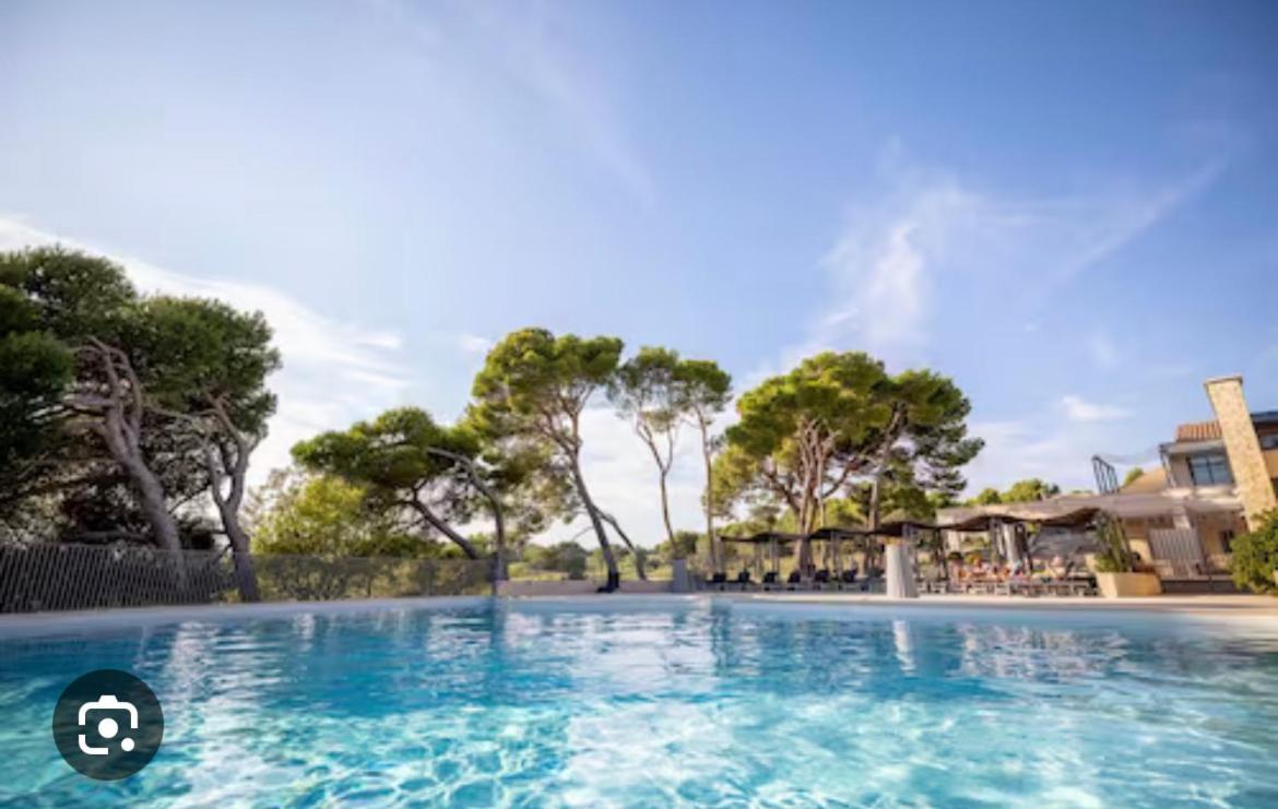 Appartement Golf De Saumane 2 Chambres 2 A 4 Personnes Dış mekan fotoğraf