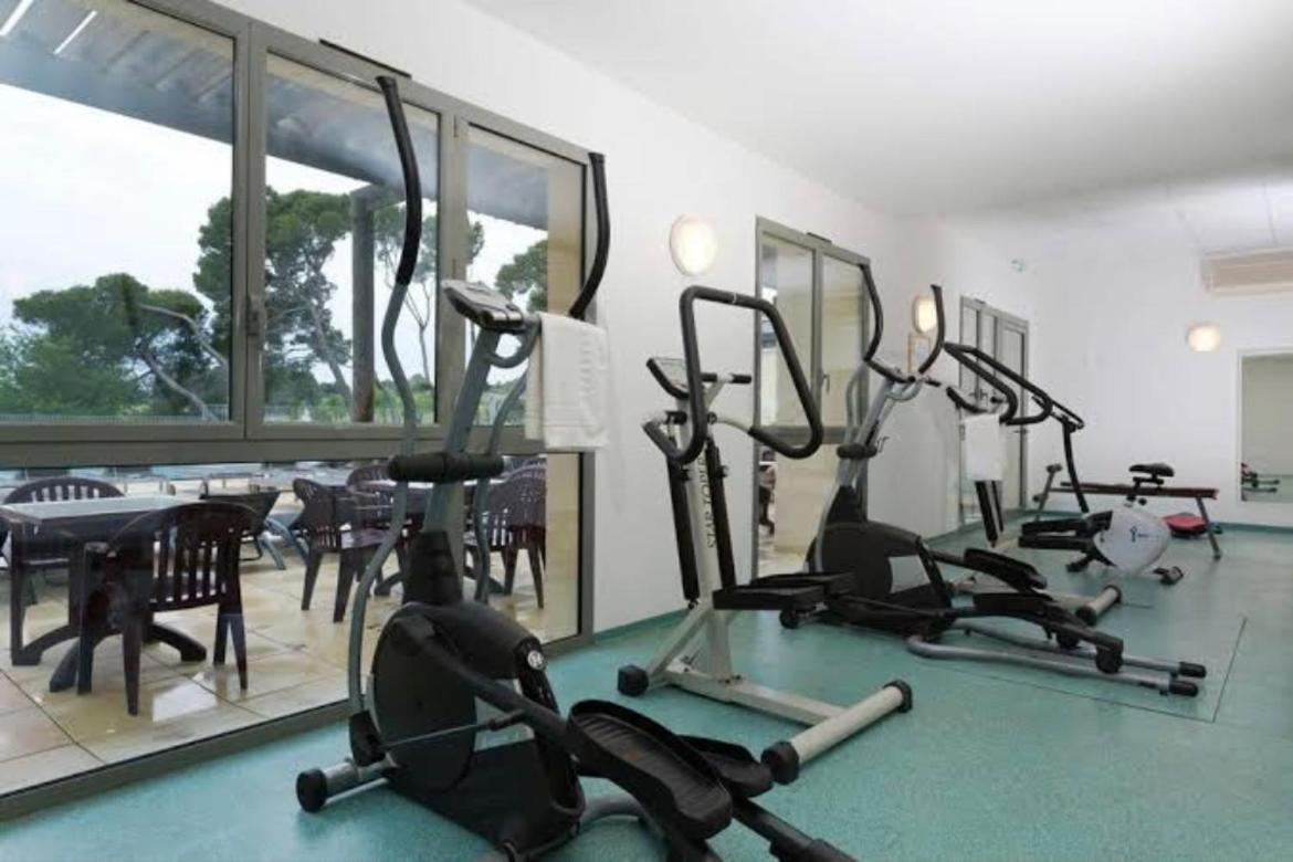 Appartement Golf De Saumane 2 Chambres 2 A 4 Personnes Dış mekan fotoğraf